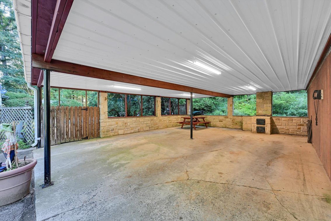 Image for Real Estate Auction - Pennsylvania Country Estate