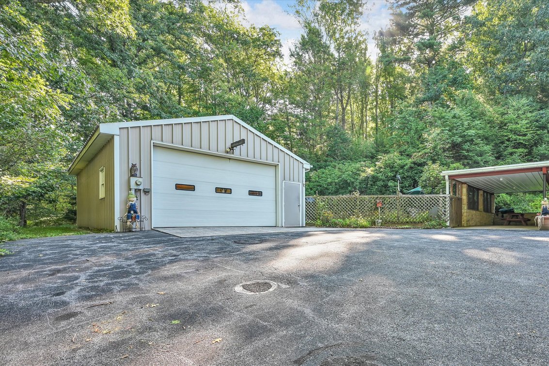 Image for Real Estate Auction - Pennsylvania Country Estate