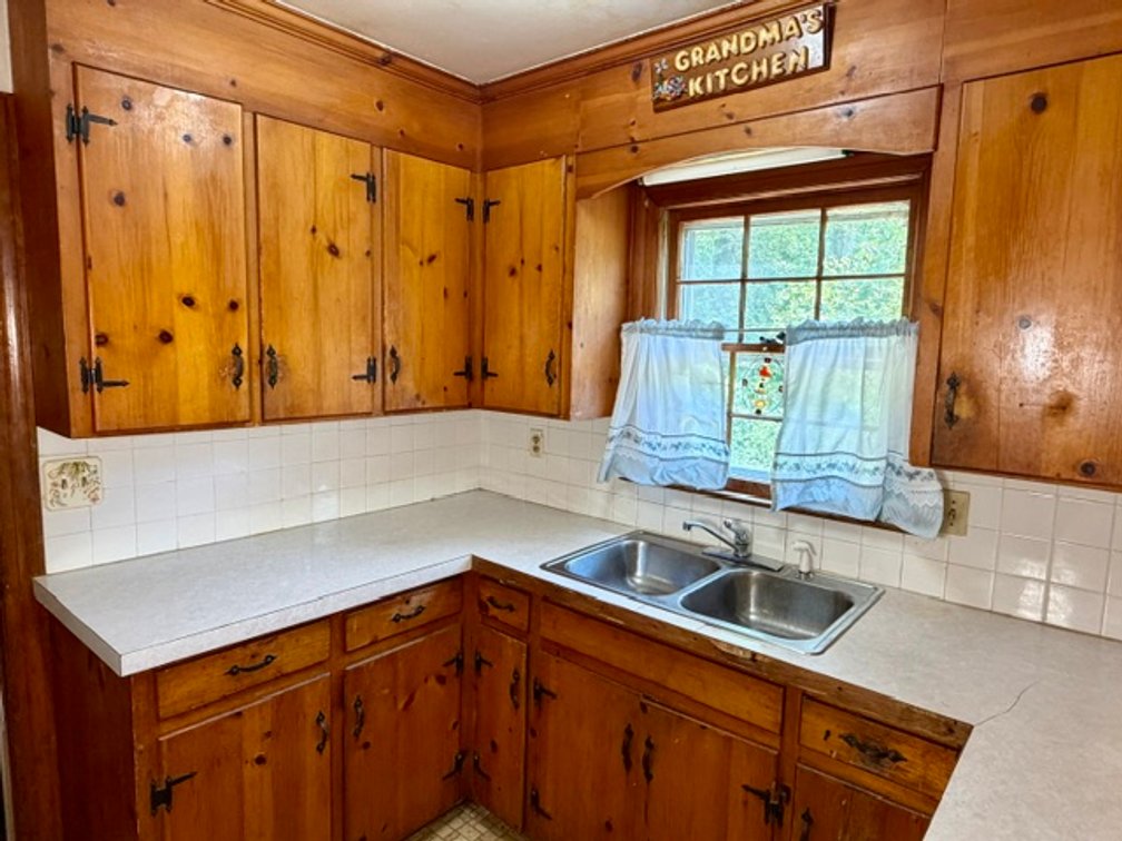 Image for 107 Park Street, Boydton VA  Home and Estate Items
