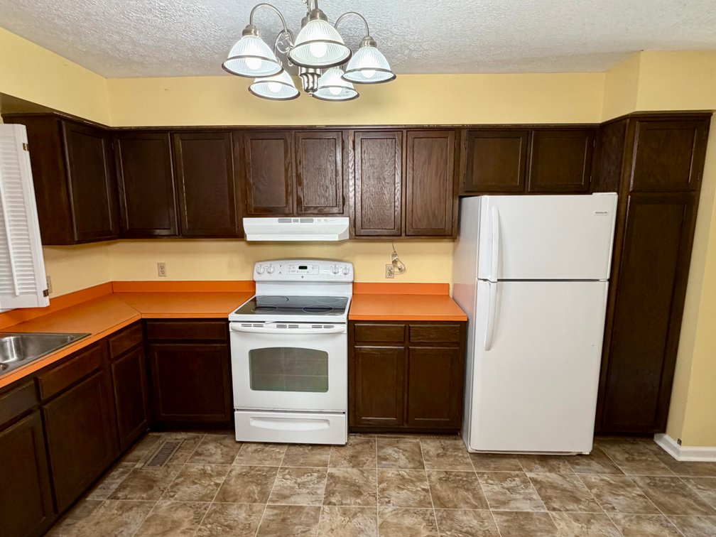 Image for 1004 Charles Street, South HIll Virginia