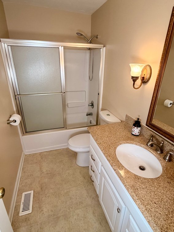 Image for 1004 Charles Street, South HIll Virginia