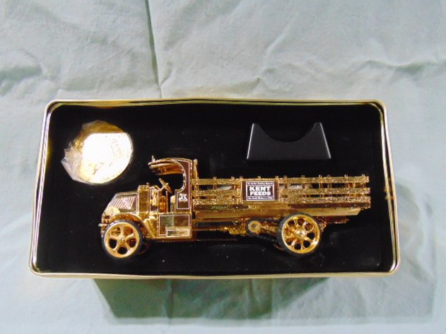 Image for Dyersville Spring Auction Extravaganza