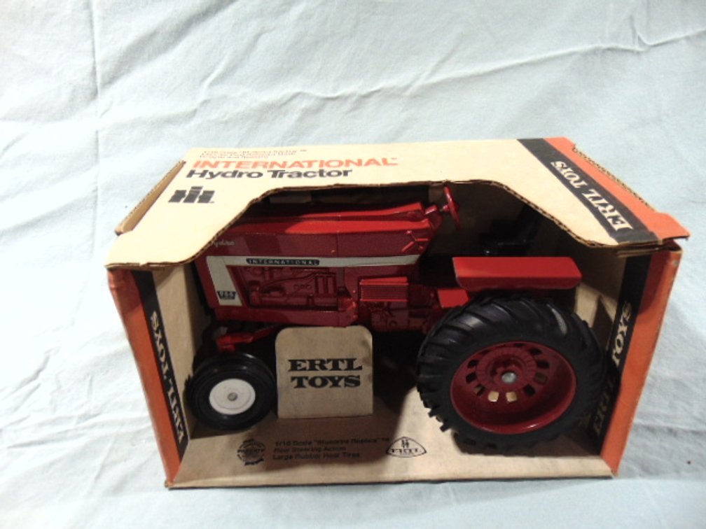 Image for Dyersville Spring Auction Extravaganza