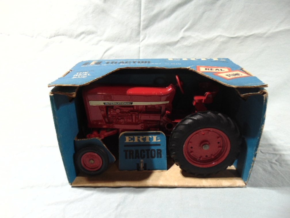 Image for Dyersville Spring Auction Extravaganza
