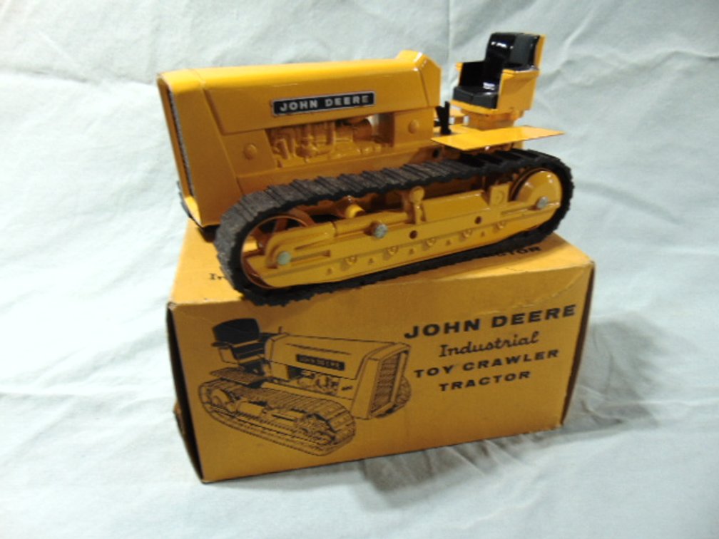 Image for Dyersville Spring Auction Extravaganza