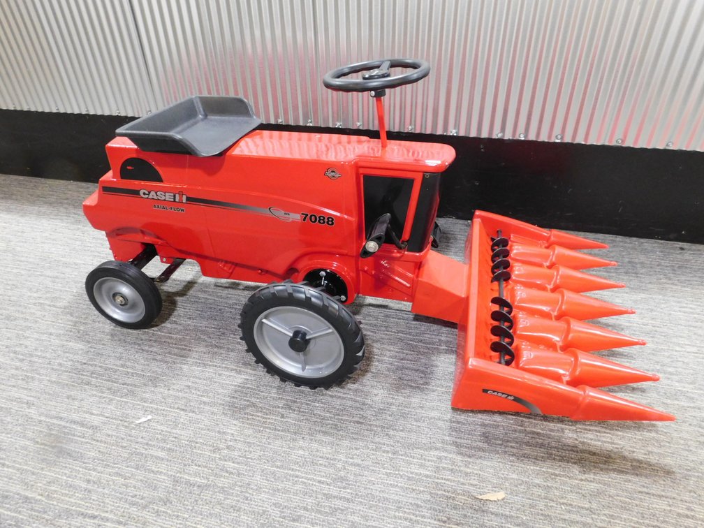 Image for Saturday Annual Dyersville Farm Toy Auction Week