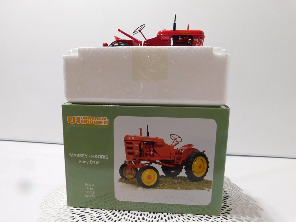 Image for January Dyersville Monthly Farm Toy Auction