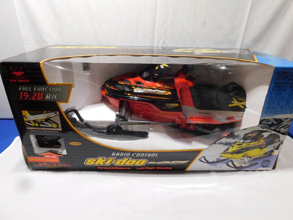 Image for March Dyersville Monthly Farm Toy Auction