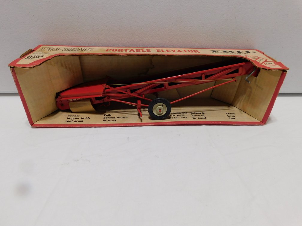 Image for October Dyersville Monthly Farm Toy Auction