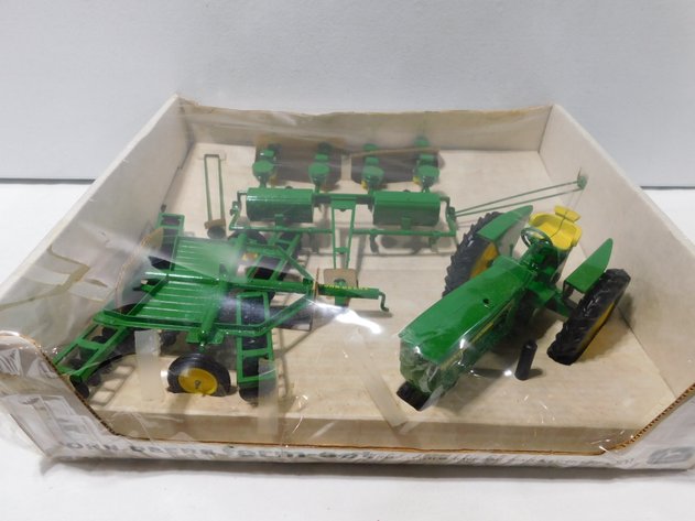 Image for Friday Annual Dyersville Farm Toy Auction Week