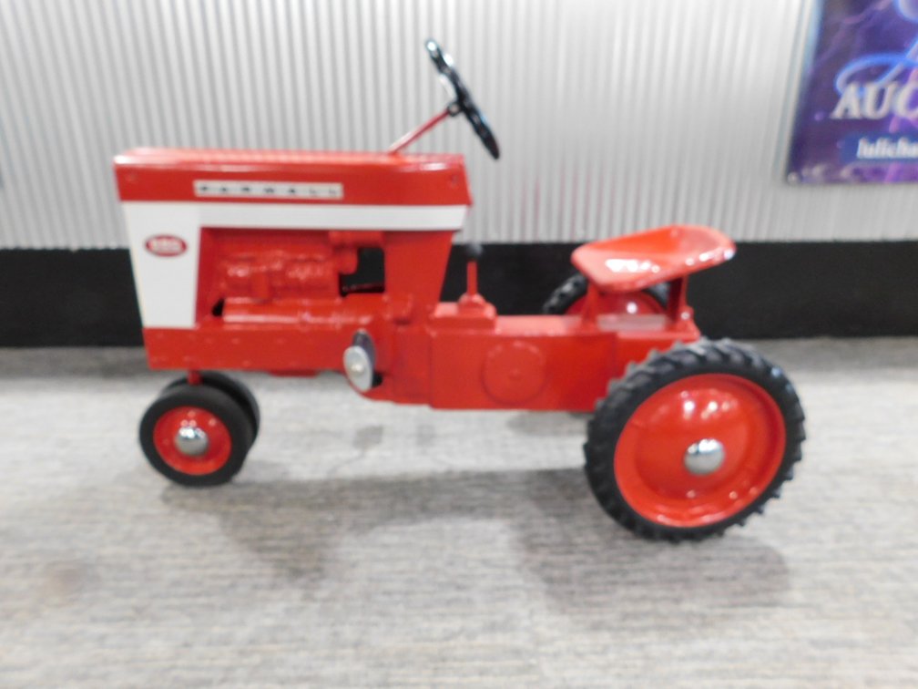 Image for Saturday Annual Dyersville Farm Toy Auction Week