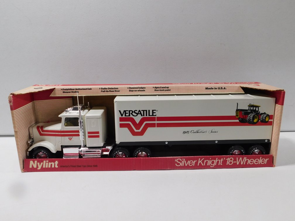 Image for November Dyersville Monthly Farm Toy Auction