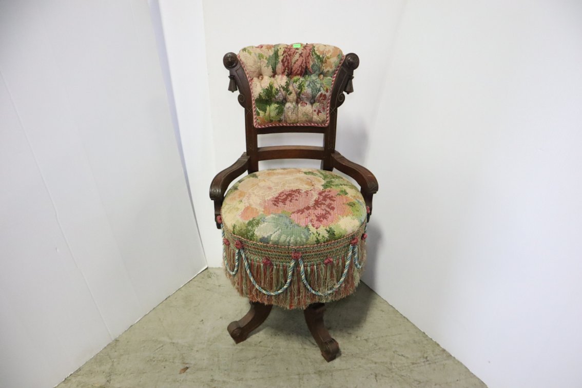 Image for Tinkling Spring Gallery #245
