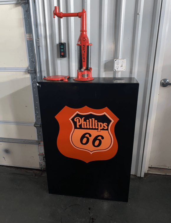 Image for I-24 Fill-Er-Up Gas & Oil Show/Auction