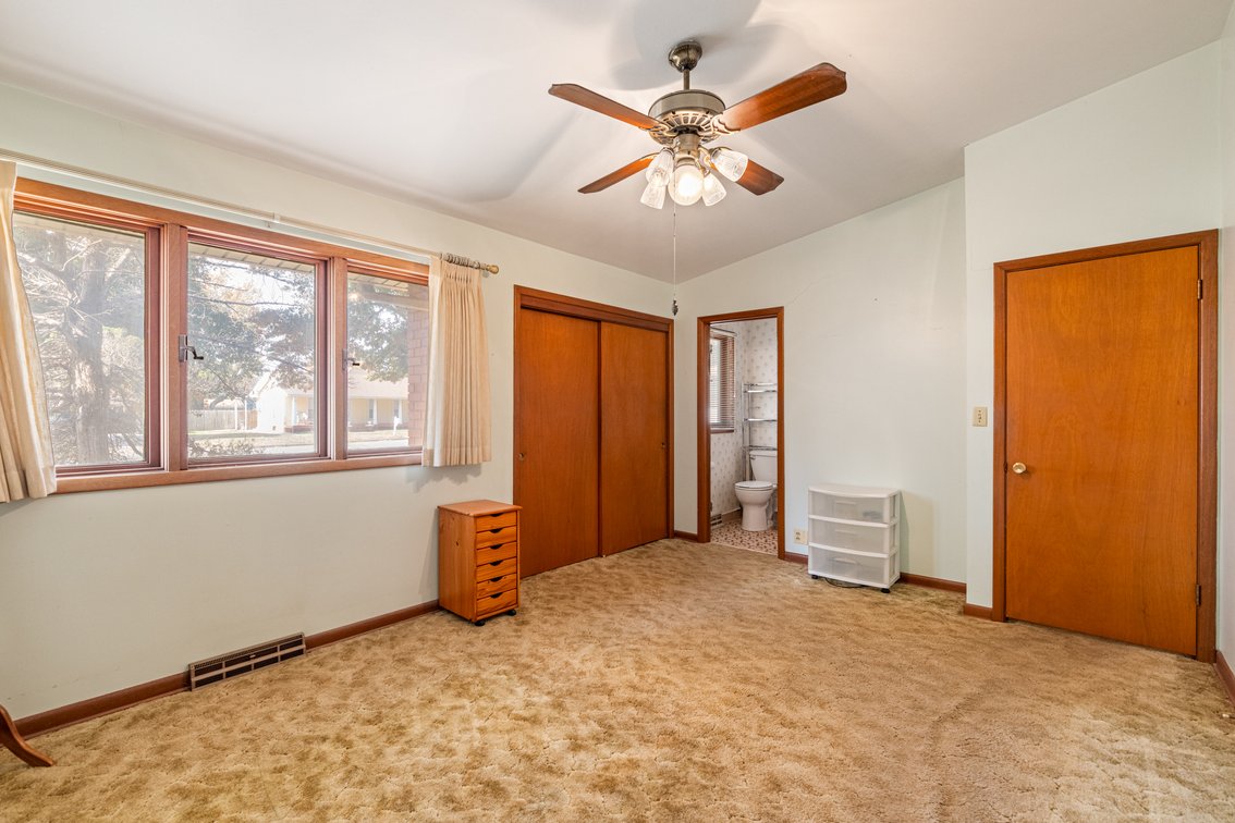 Image for 513 N Madison Ave