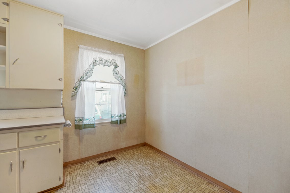 Image for 2430 S Washington Ave