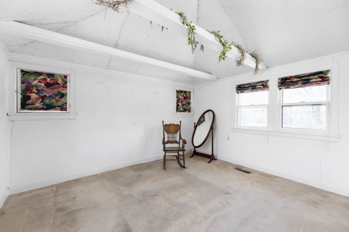 Image for 806 N Porter Ave