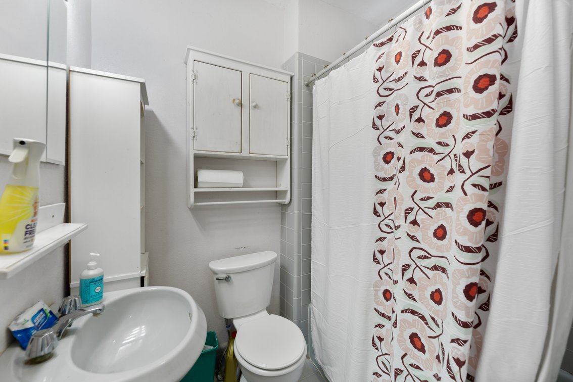 Image for 806 N Porter Ave