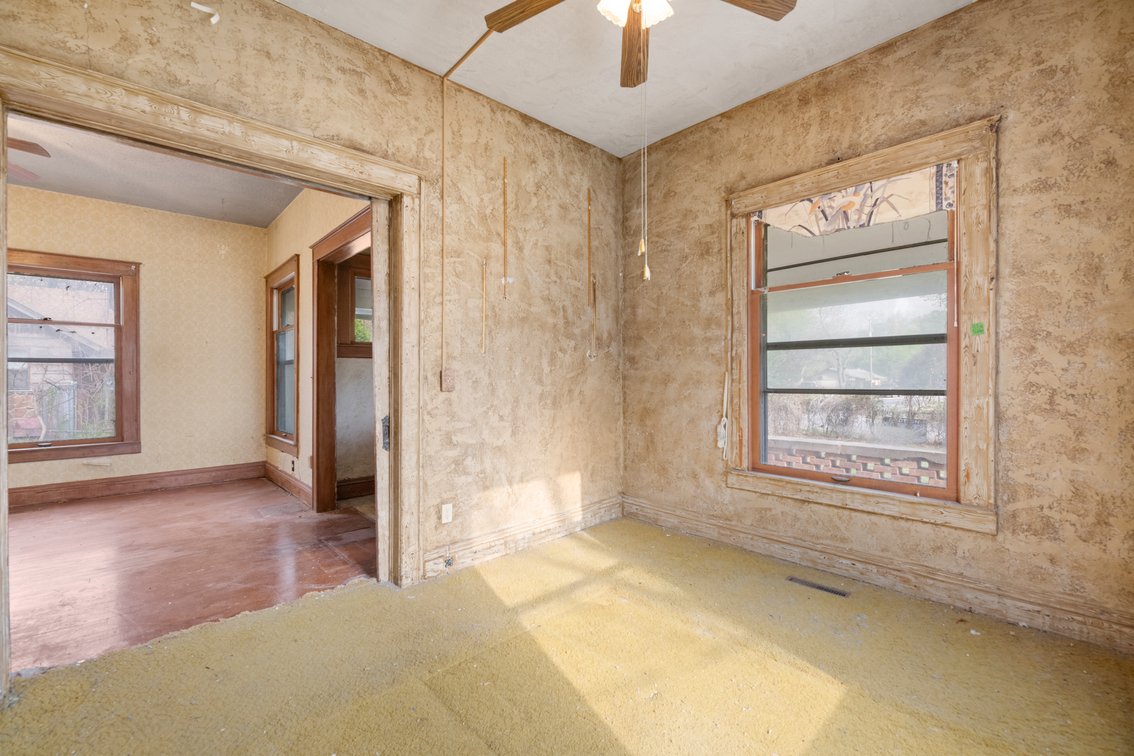 Image for 1315 W 35th Street N