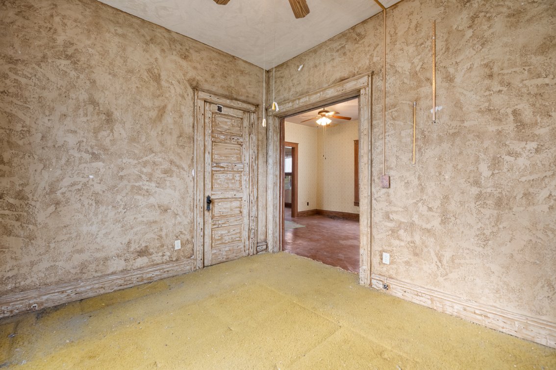 Image for 1315 W 35th Street N
