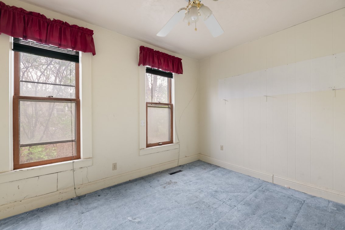 Image for 1315 W 35th Street N