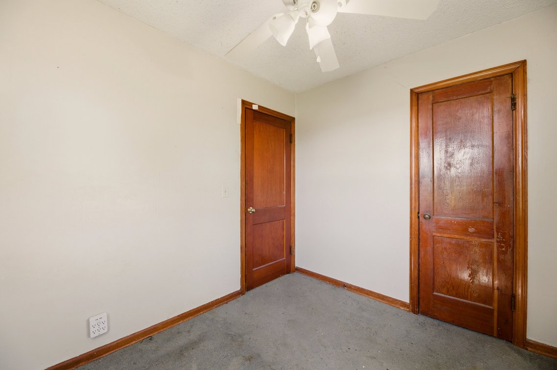 Image for 1540 N Andover Rd