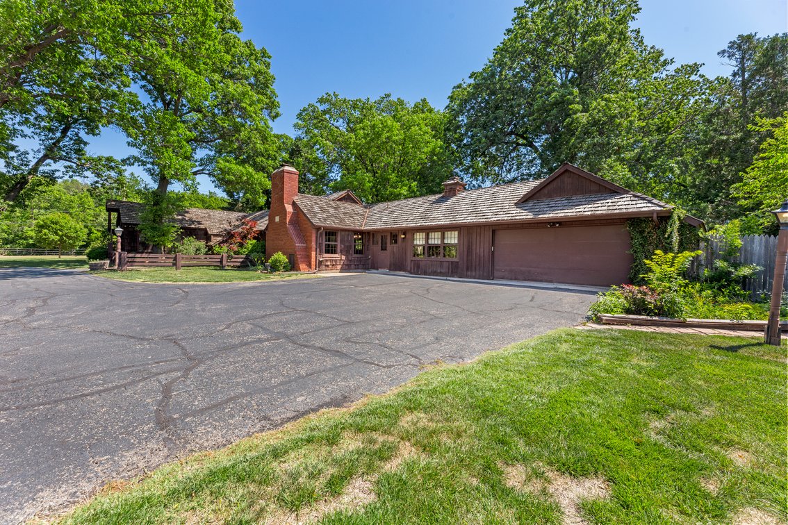 Image for 1314 N Willow Ln