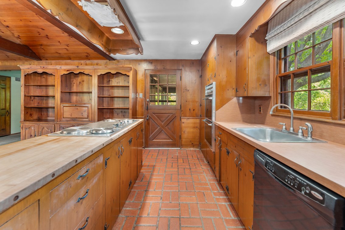 Image for 1314 N Willow Ln