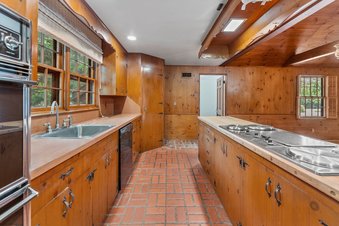 Image for 1314 N Willow Ln