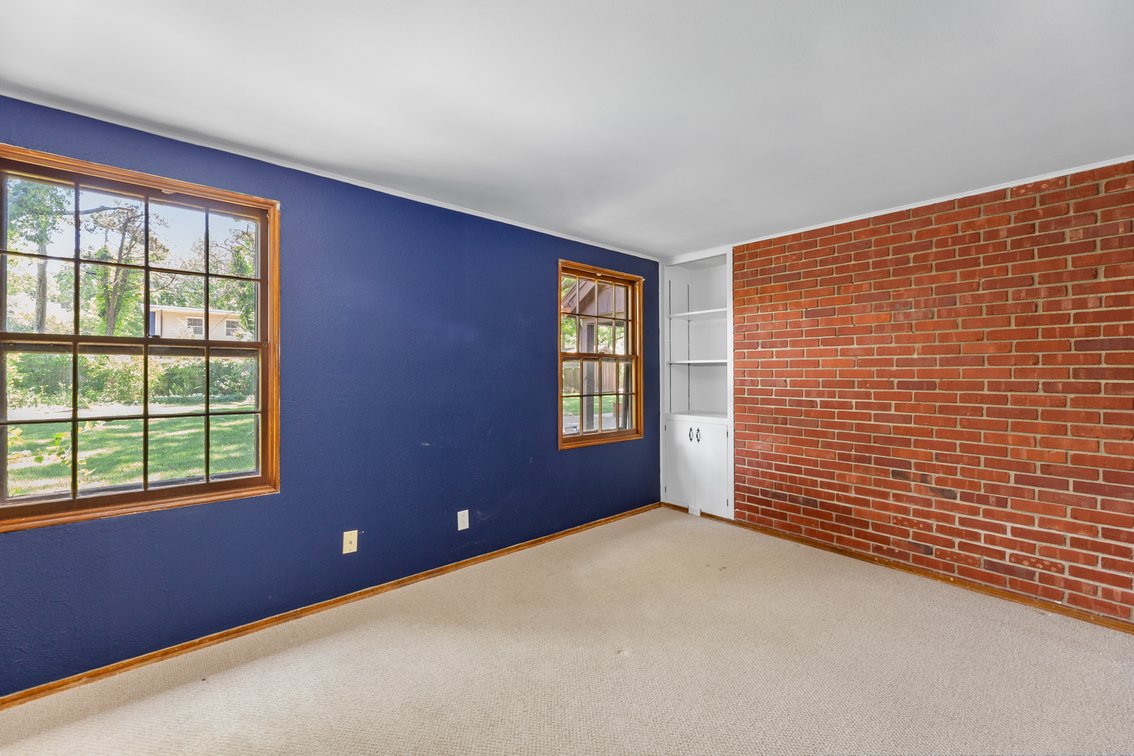 Image for 1314 N Willow Ln
