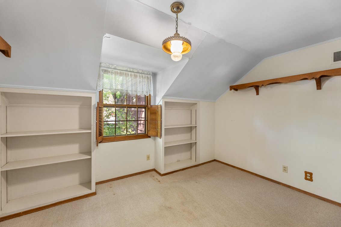 Image for 1314 N Willow Ln