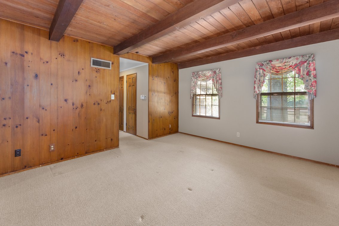 Image for 1314 N Willow Ln