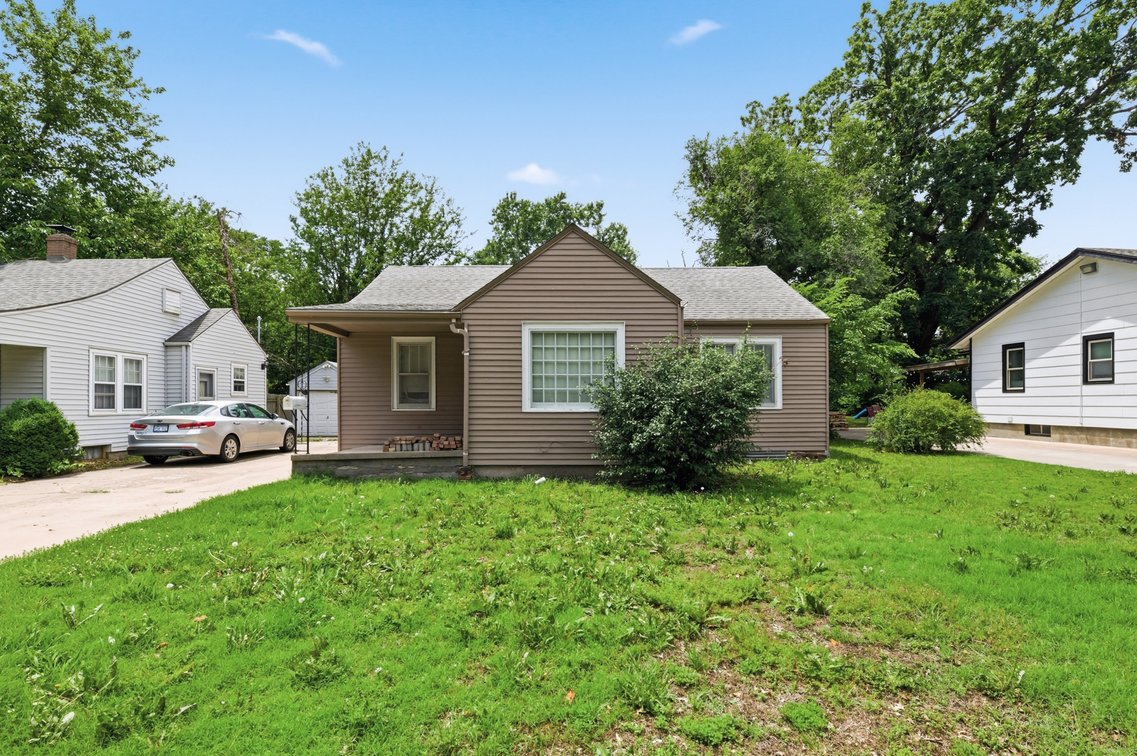 Image for 1527 N Woodland Ave