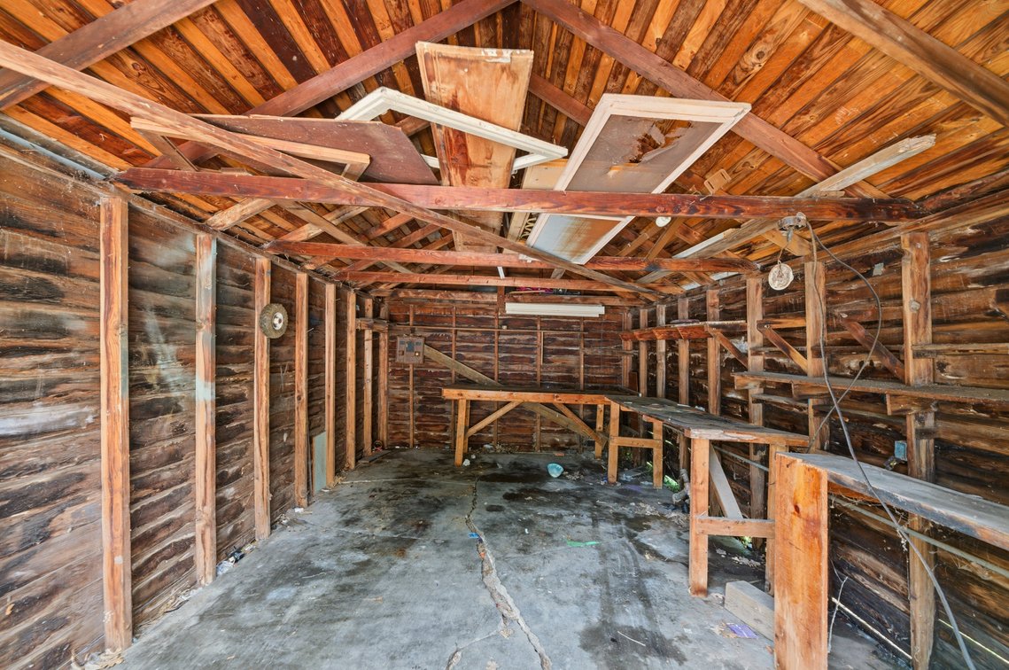 Image for 1527 N Woodland Ave