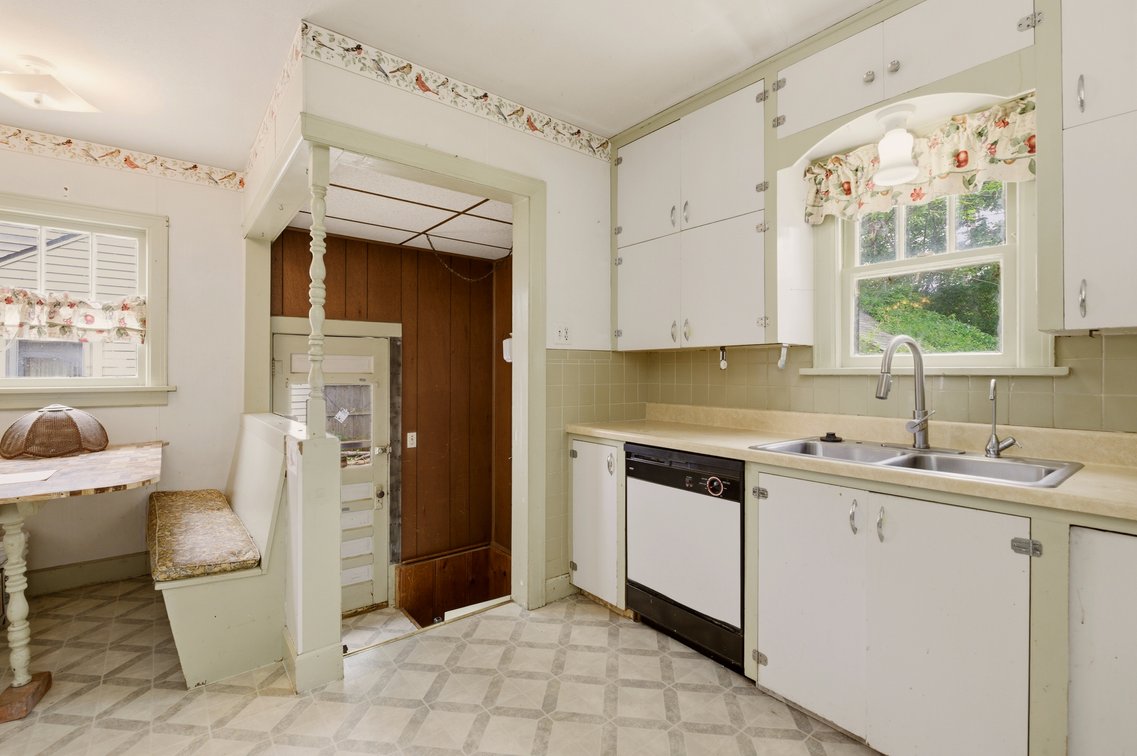 Image for 1527 N Woodland Ave
