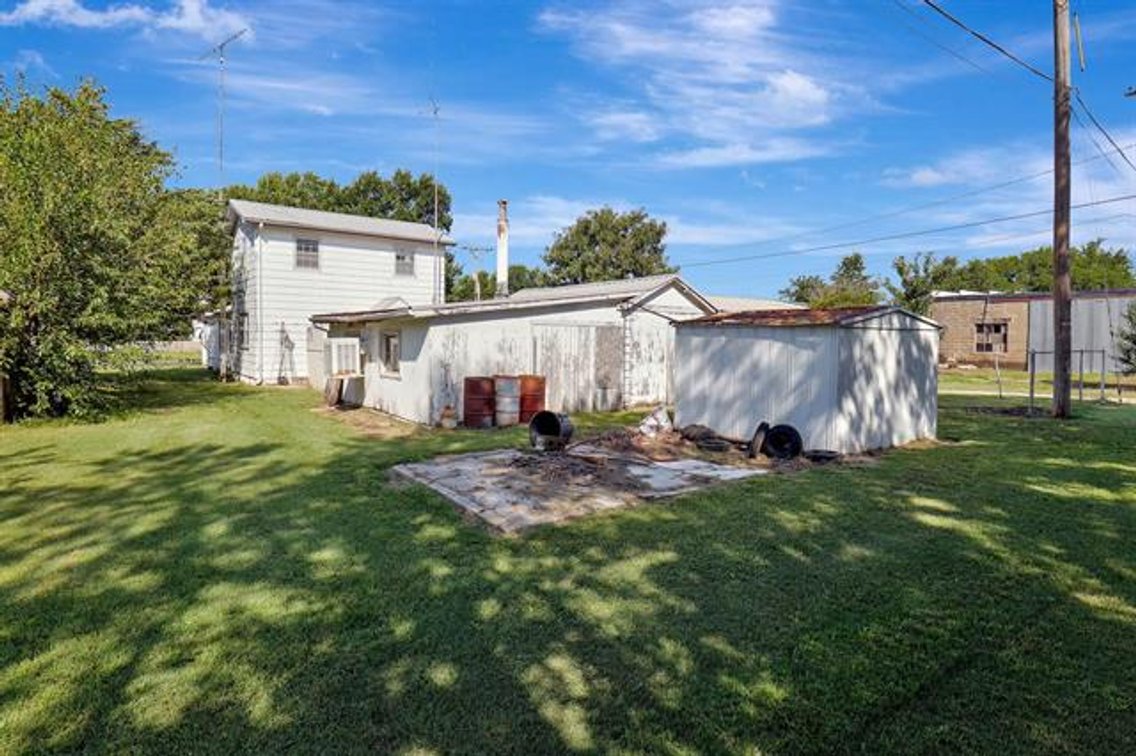 Image for 124 S Collingwood