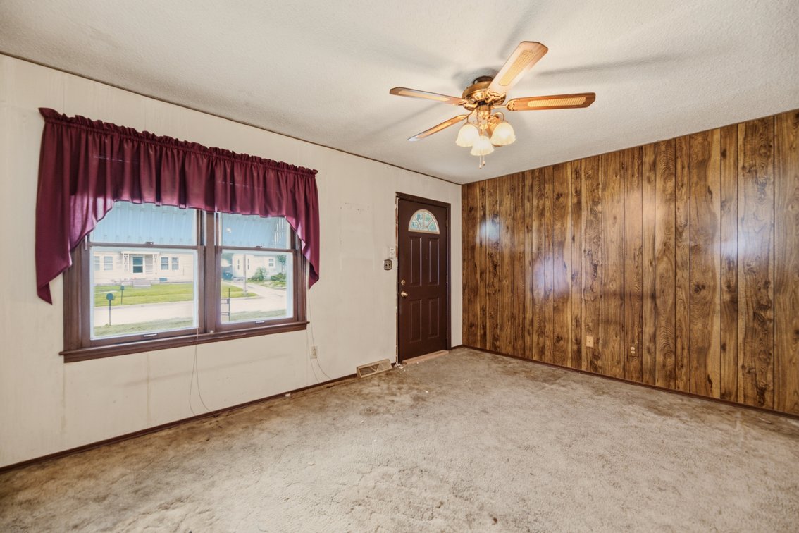 Image for 2111 S Pattie Ave