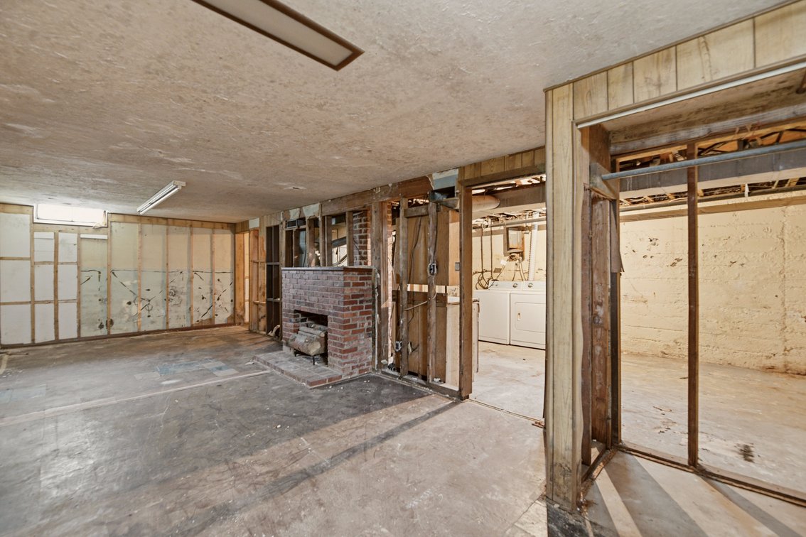 Image for 2111 S Pattie Ave