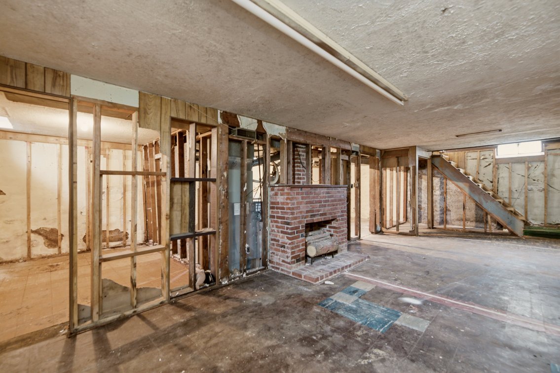 Image for 2111 S Pattie Ave