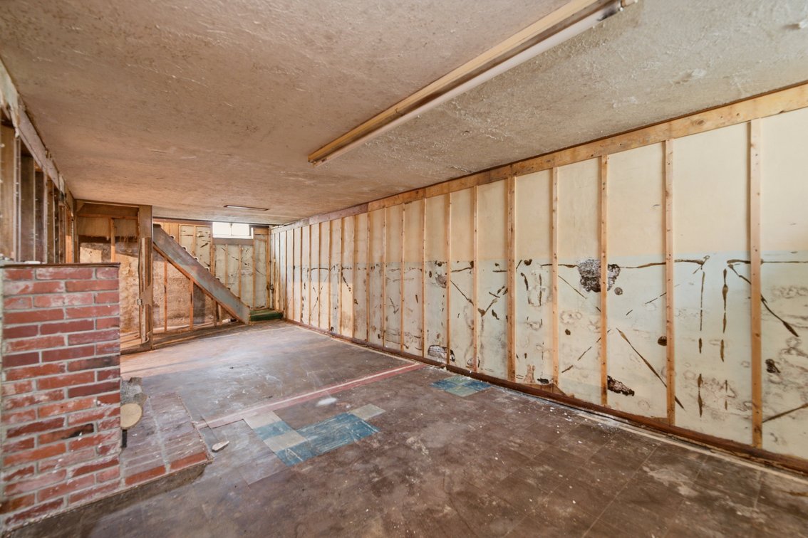 Image for 2111 S Pattie Ave