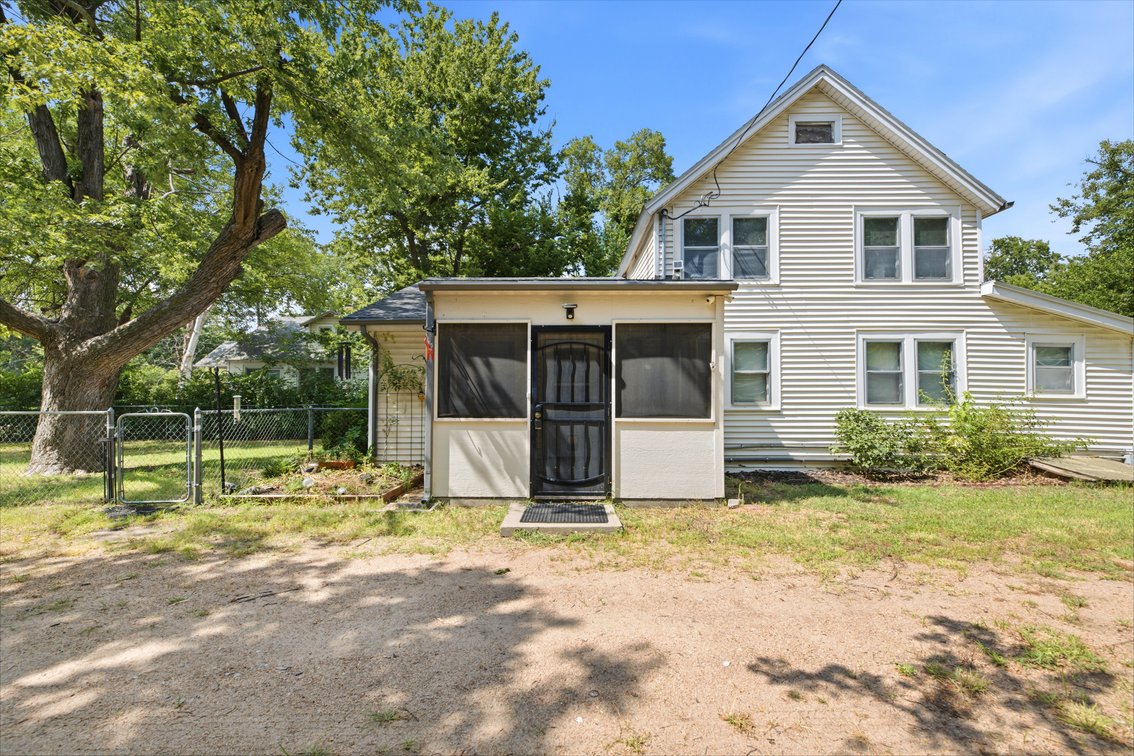 Image for 1128 N Custer Ave