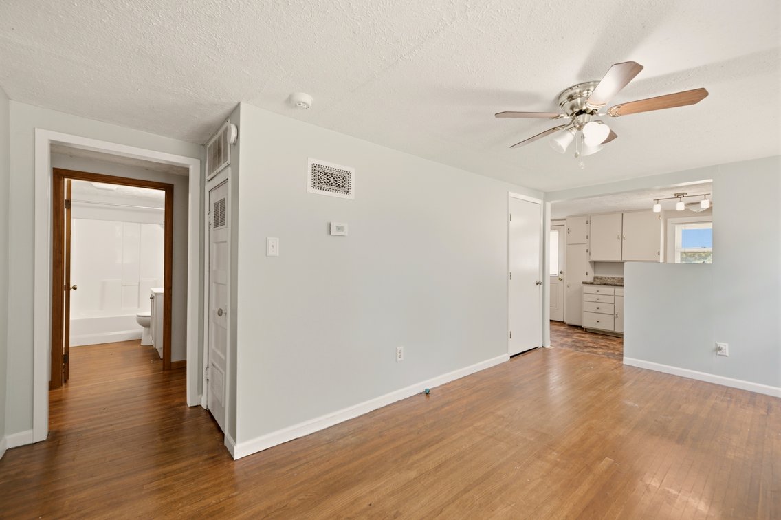 Image for 1128 N Custer Ave