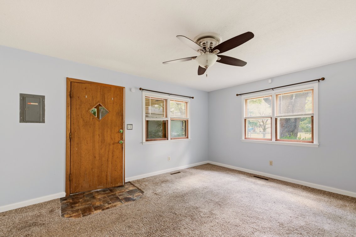 Image for 1128 N Custer Ave