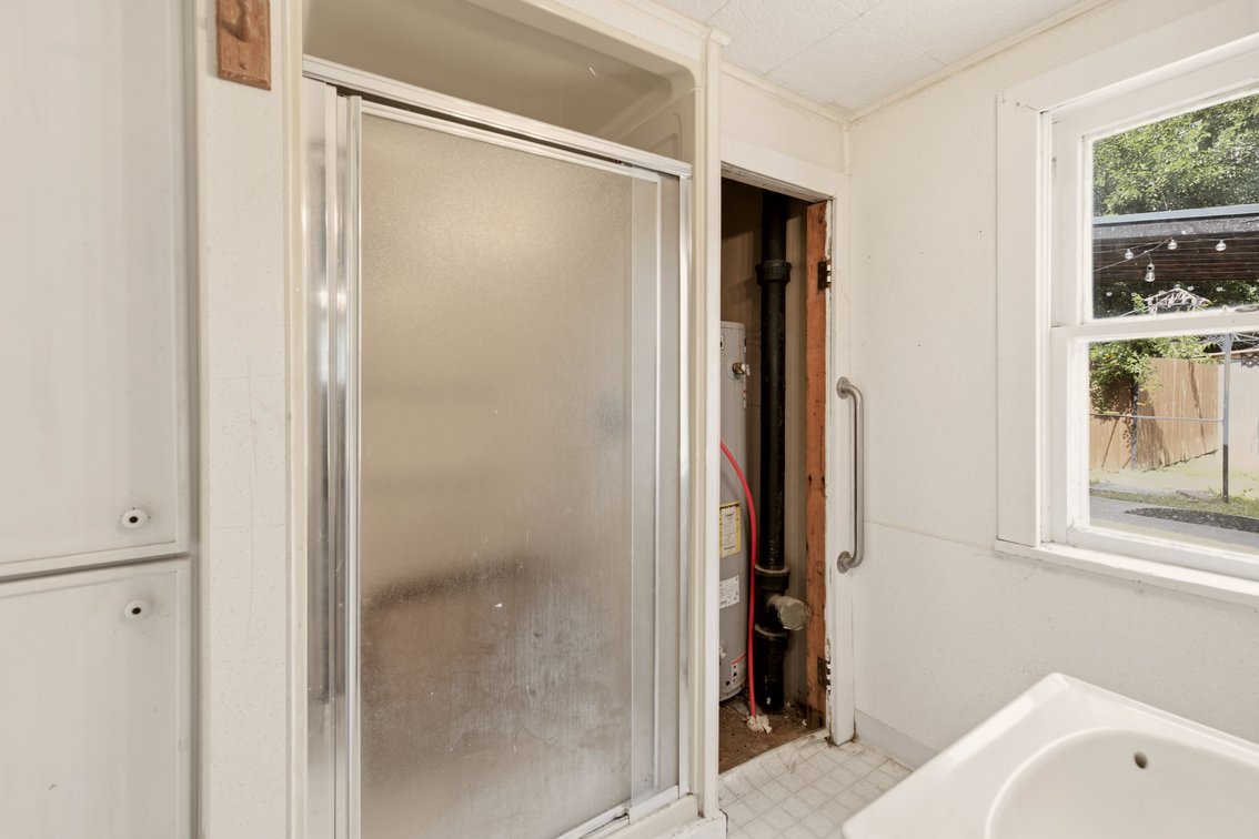 Image for 1128 N Custer Ave