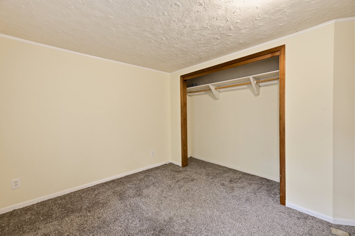 Image for 1128 N Custer Ave