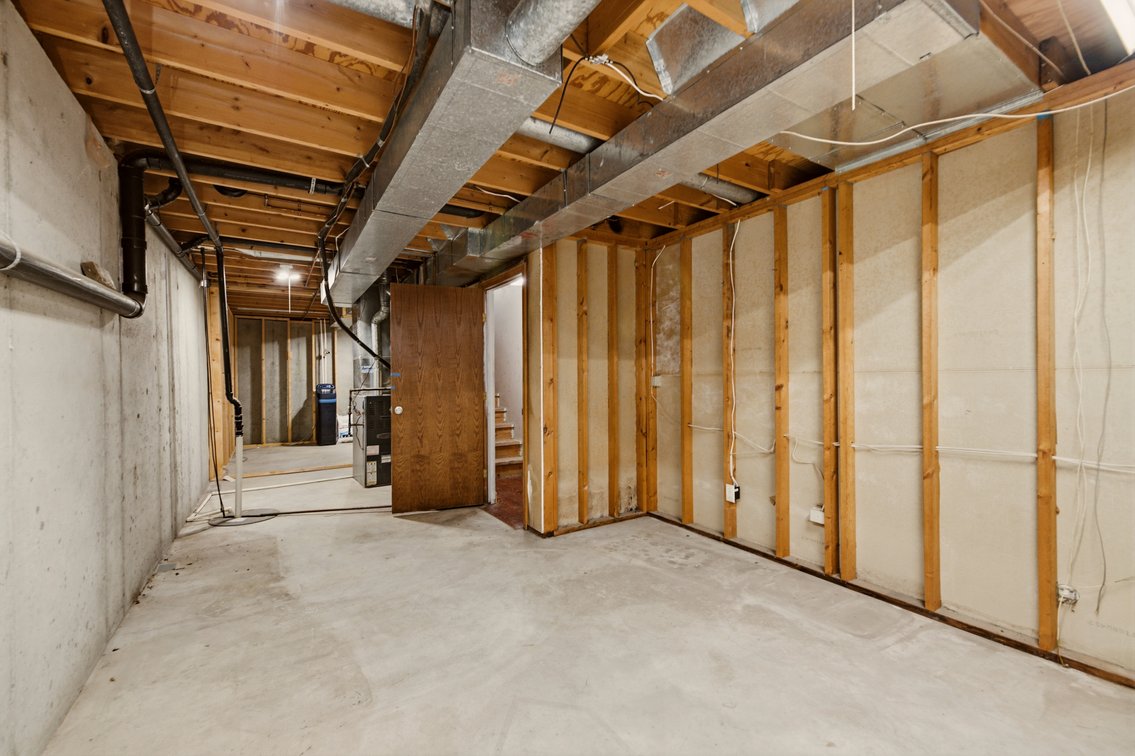 Image for 725 W Lockwood