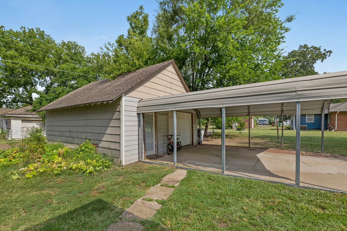 Image for 1485 N. D Rd, Peck