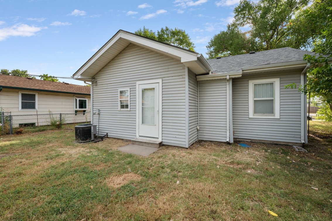 Image for 1629 S Richmond Ave