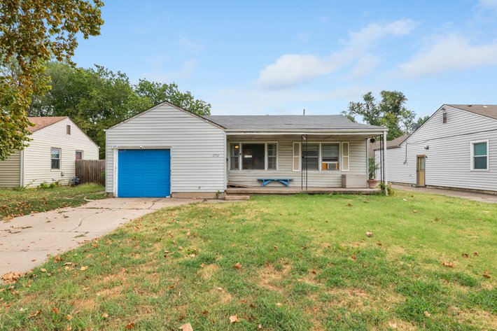 Image for 2732 S Greenwood Ave