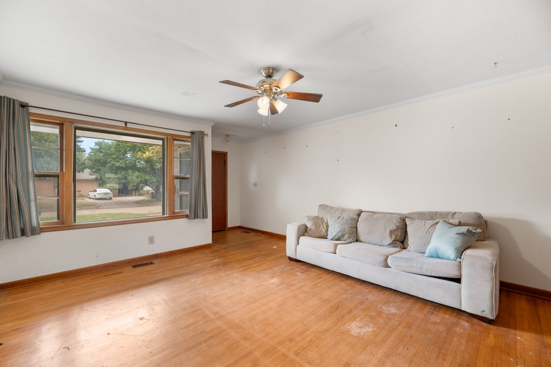 Image for 2732 S Greenwood Ave